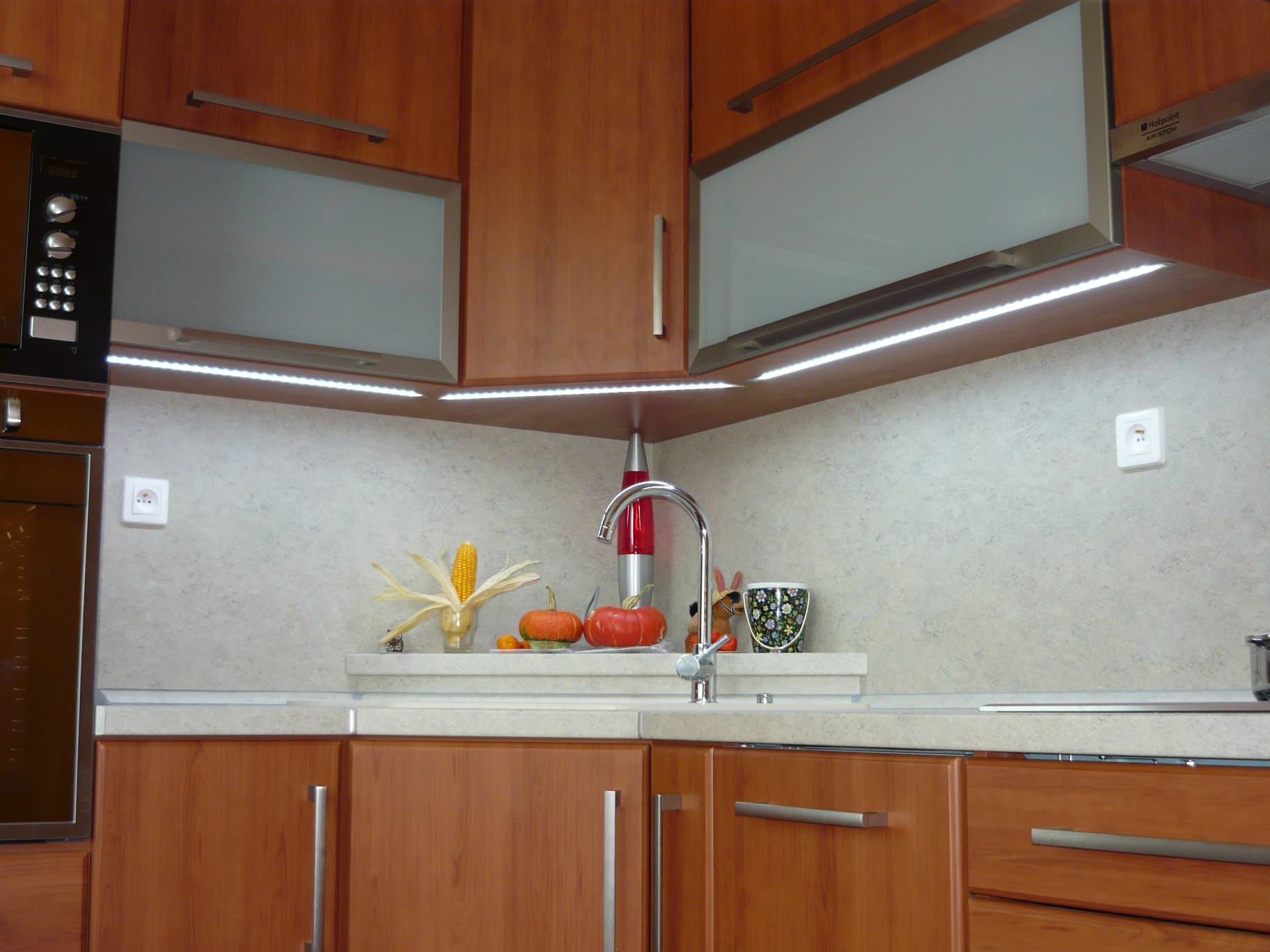 Kuchyně moderní - realizace 13