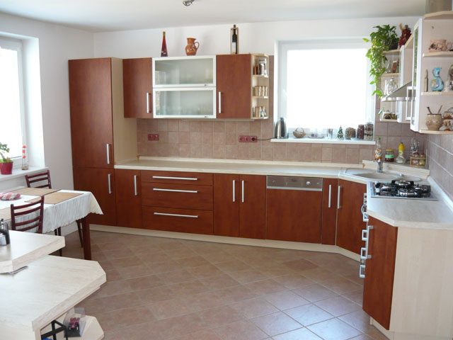 Kuchyně moderní - realizace 57